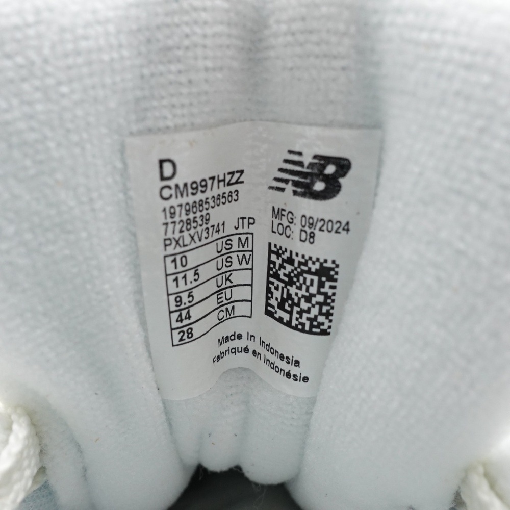 NEW Men's New Balance 997H Cordura Sneakers CM997HZZ Beige/White - Picture 8 of 12